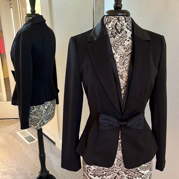 White House Black Market Jackets & Blazers - White House Black Market Black Jacket Size 4